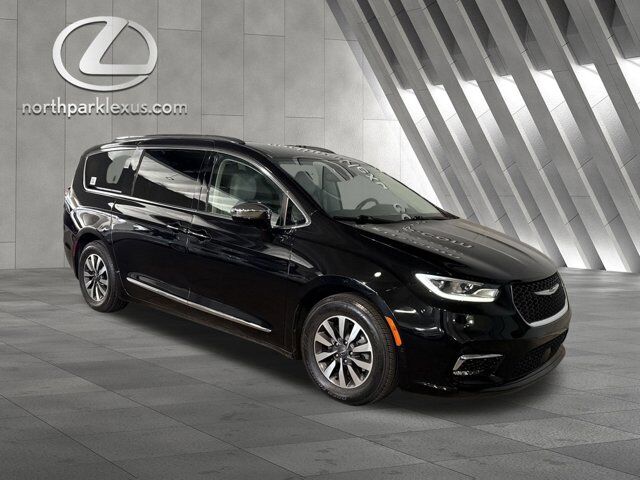 2021 Chrysler Pacifica Hybrid Limited San Antonio TX