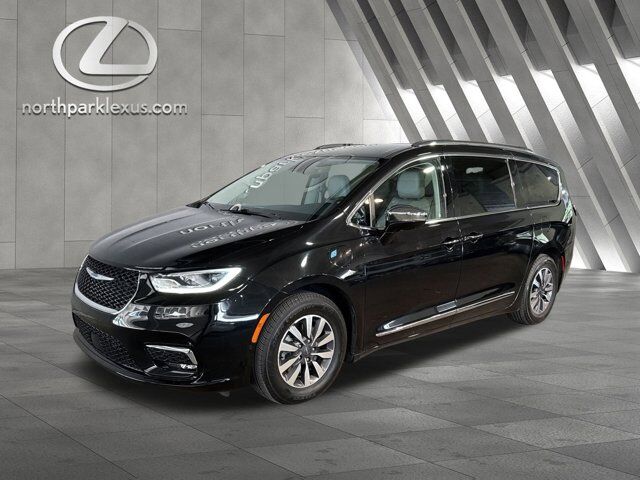 2021 Chrysler Pacifica Hybrid Limited San Antonio TX