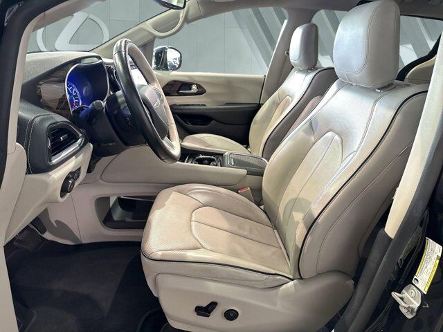 2021 Chrysler Pacifica Hybrid Limited San Antonio TX