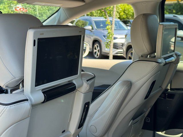 2021 Chrysler Pacifica Hybrid Limited Springfield VA