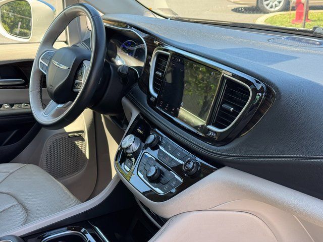 2021 Chrysler Pacifica Hybrid Limited Springfield VA