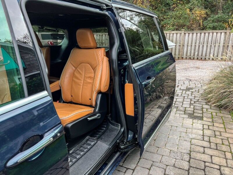 2021 Chrysler Pacifica Hybrid Pinnacle Wilmington NC