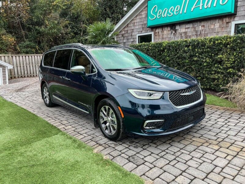 2021 Chrysler Pacifica Hybrid Pinnacle