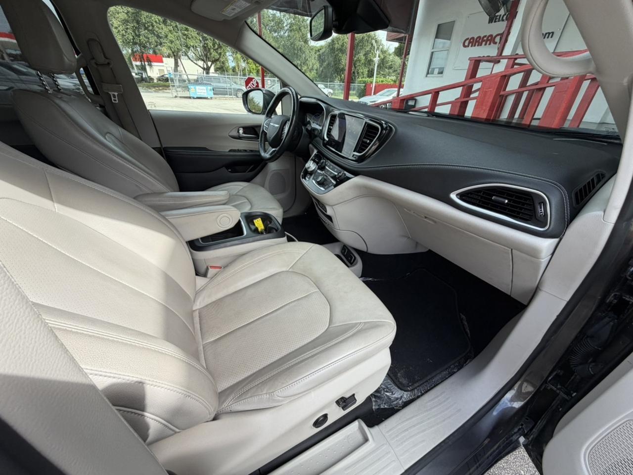 2021 Chrysler Pacifica Hybrid Touring L Hollywood FL