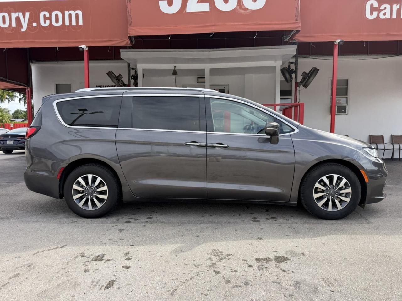 2021 Chrysler Pacifica Hybrid Touring L Hollywood FL