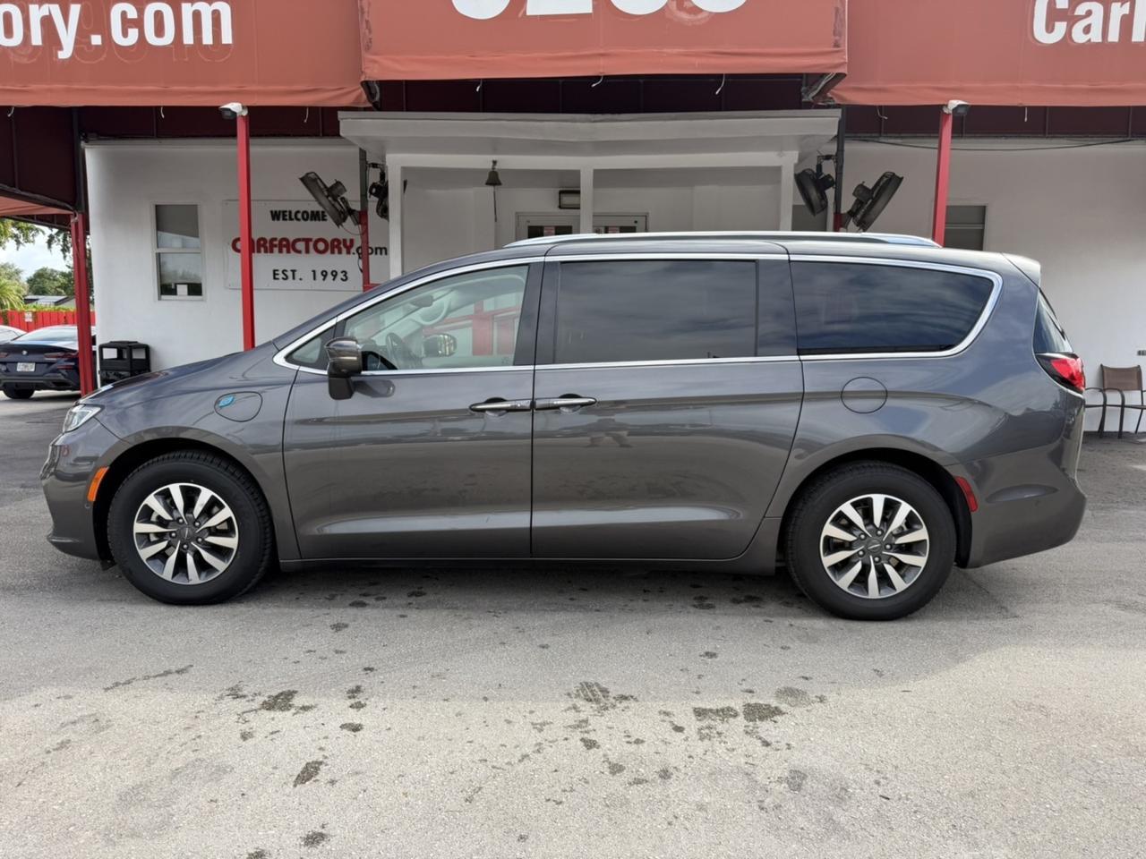 2021 Chrysler Pacifica Hybrid Touring L Hollywood FL