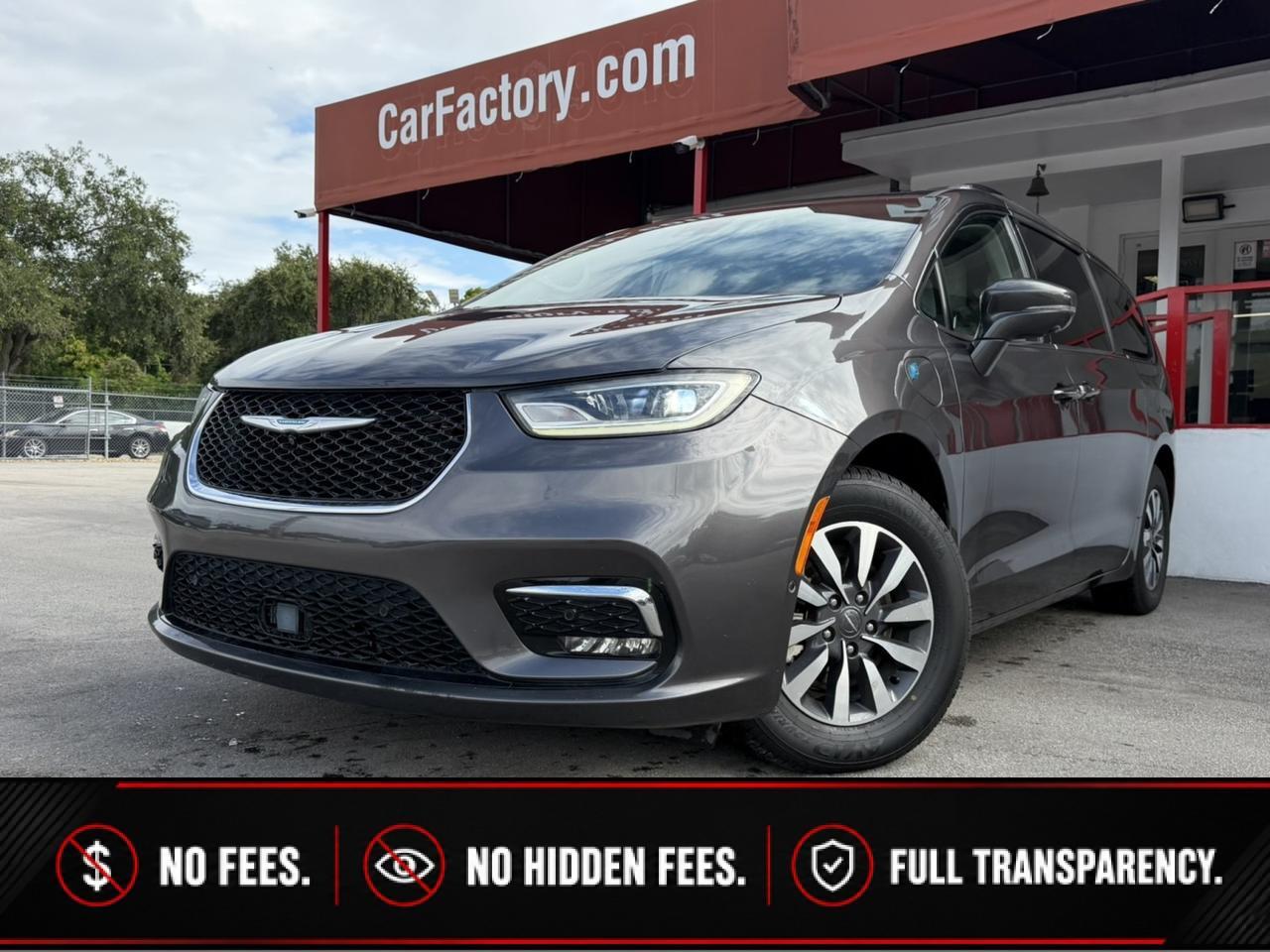 2021 Chrysler Pacifica Hybrid Touring L