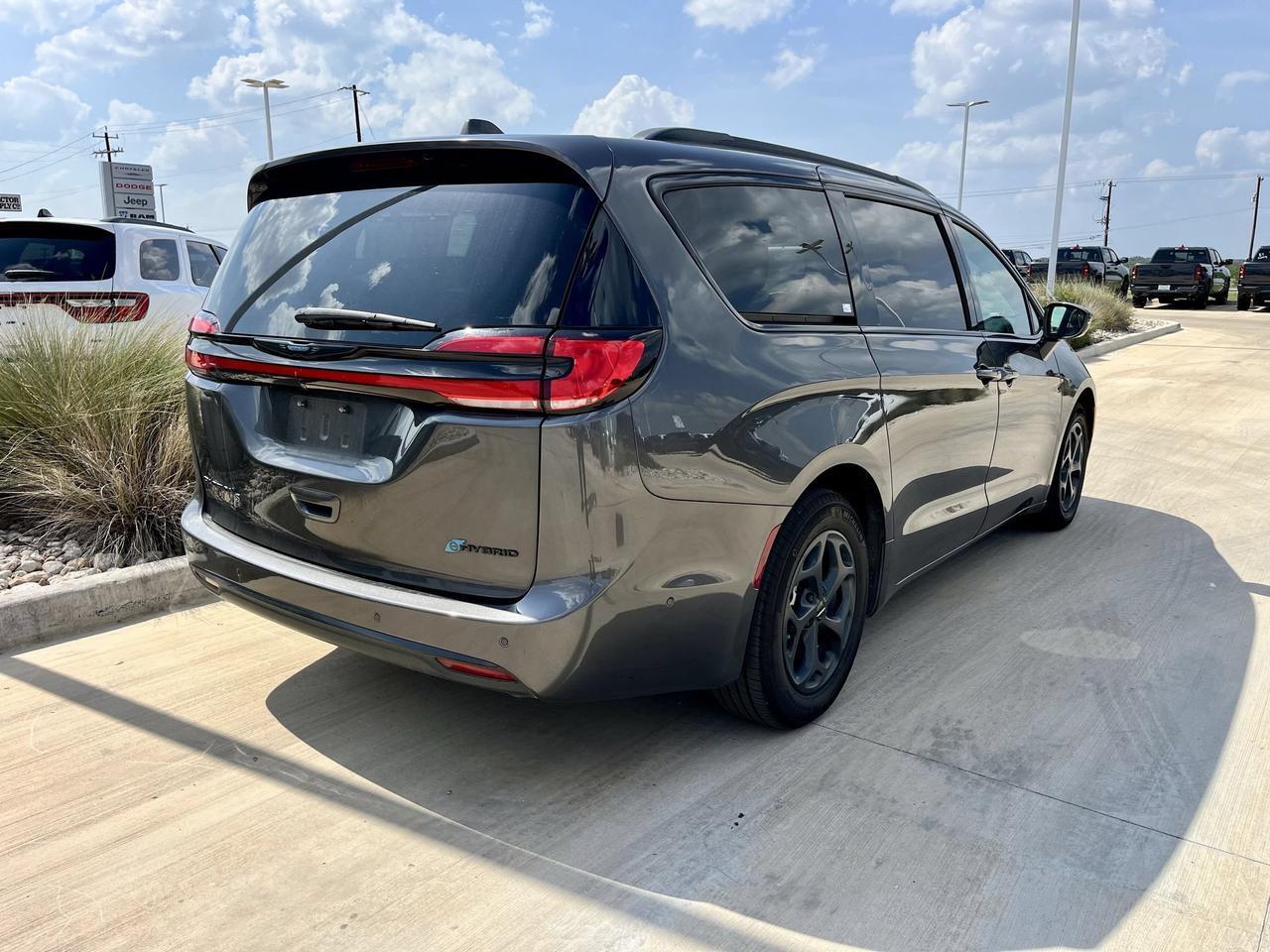 2021 Chrysler Pacifica Hybrid Touring L