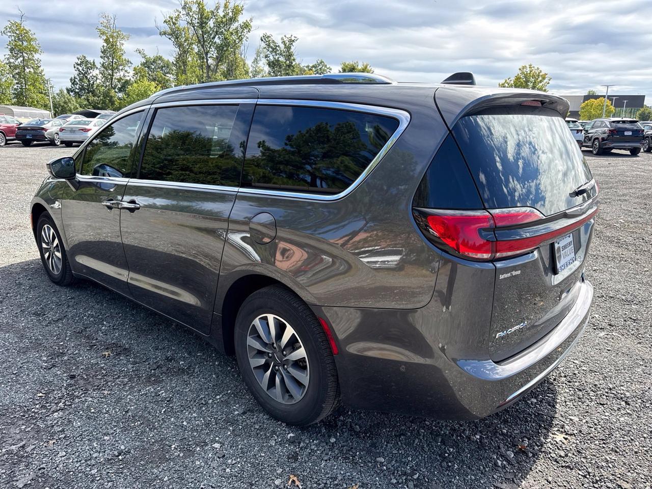 2021 Chrysler Pacifica Hybrid Touring L Chantilly VA