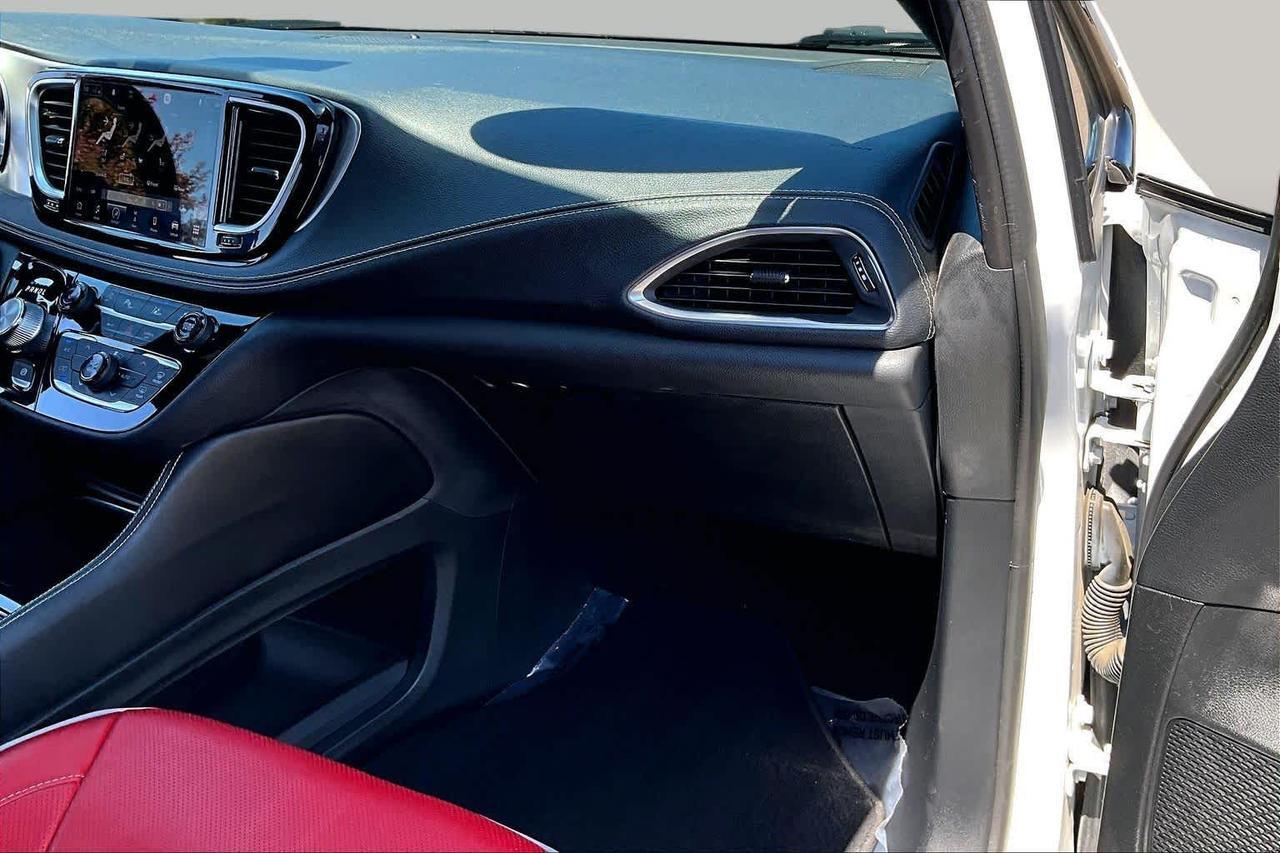 2021 Chrysler Pacifica Limited Folsom CA