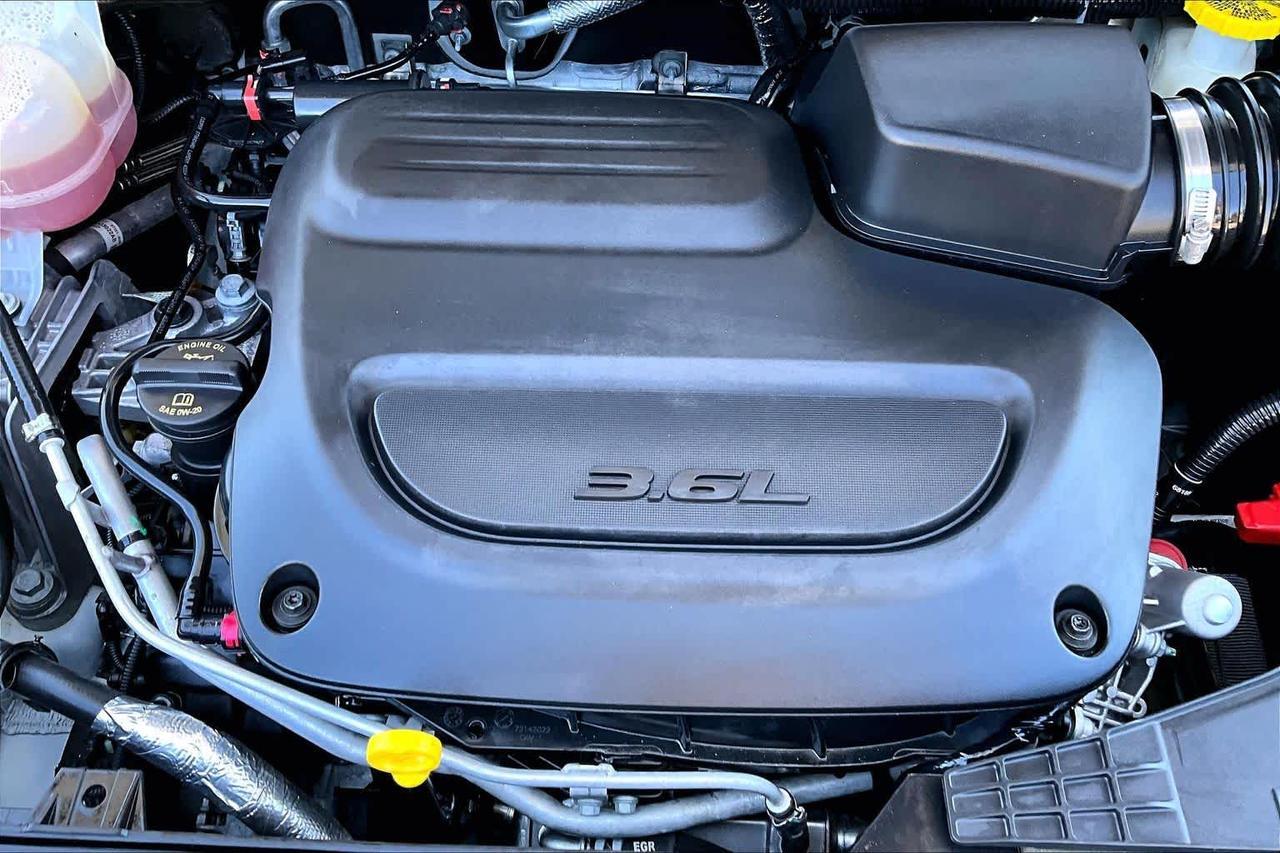 2021 Chrysler Pacifica Limited Folsom CA