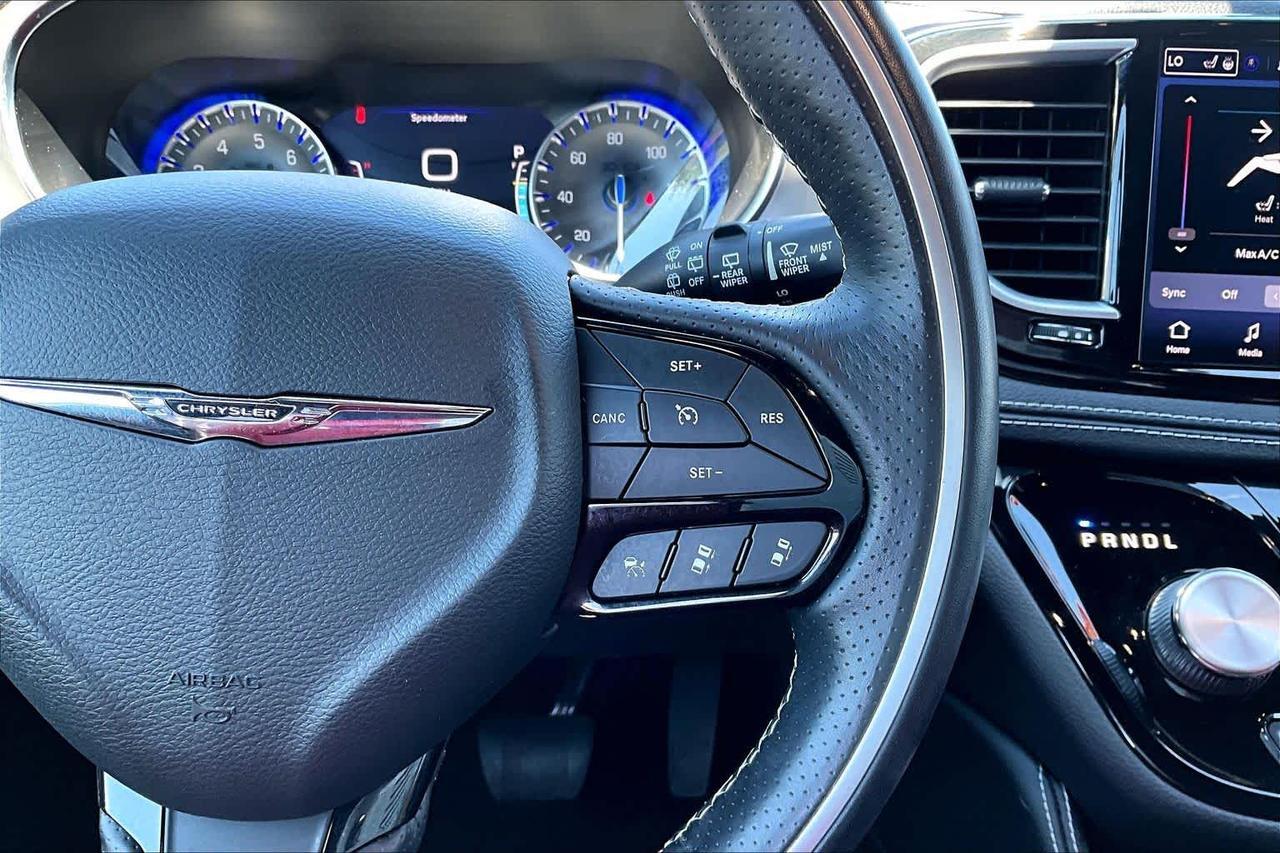 2021 Chrysler Pacifica Limited Folsom CA
