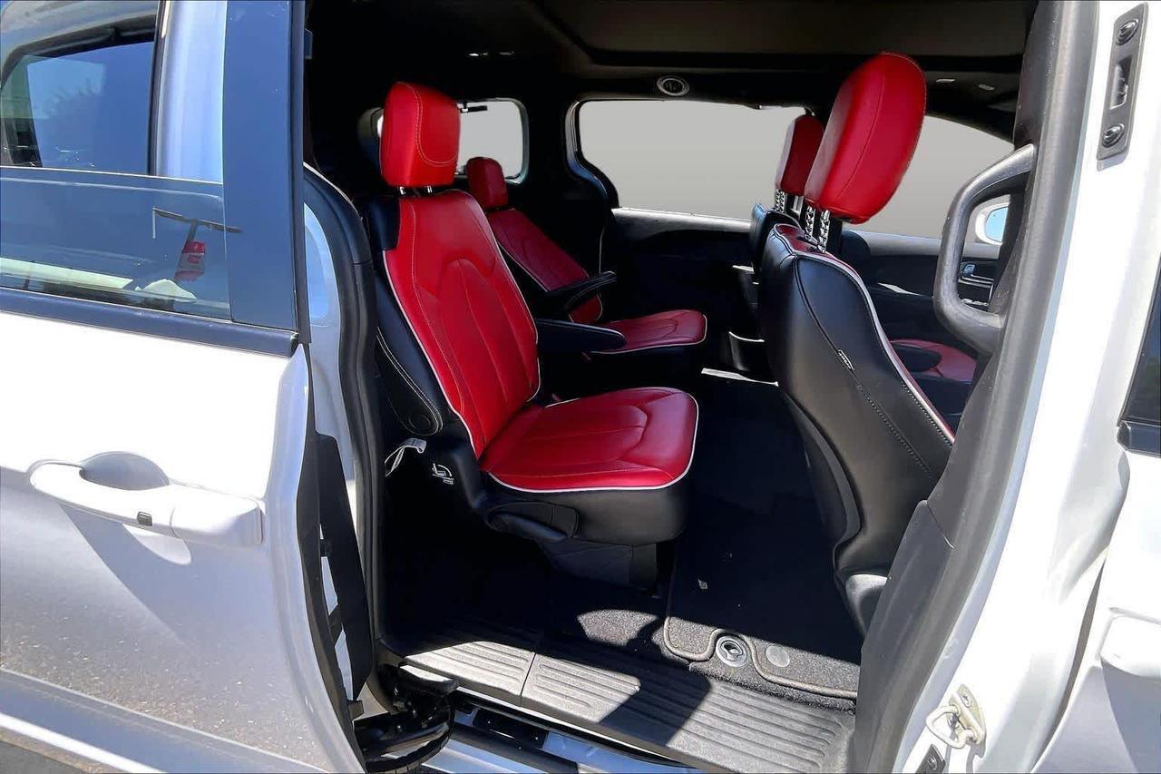 2021 Chrysler Pacifica Limited Folsom CA