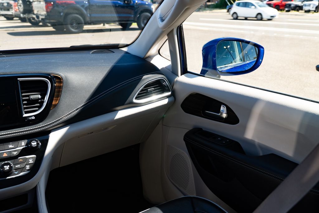 2021 Chrysler Pacifica Limited Milwaukie OR
