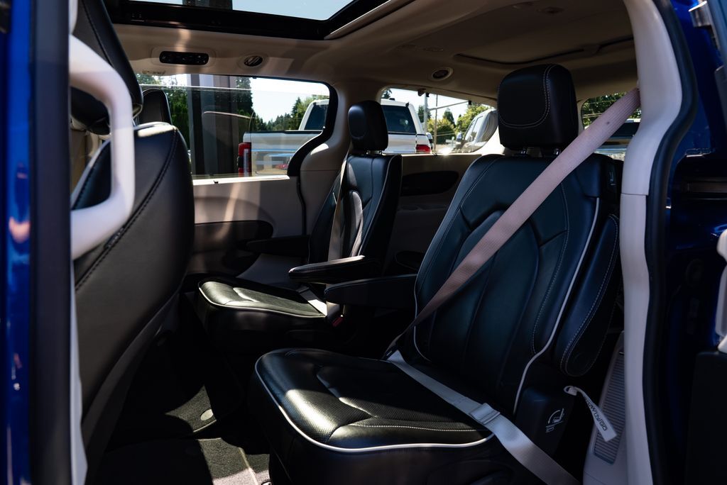 2021 Chrysler Pacifica Limited Milwaukie OR