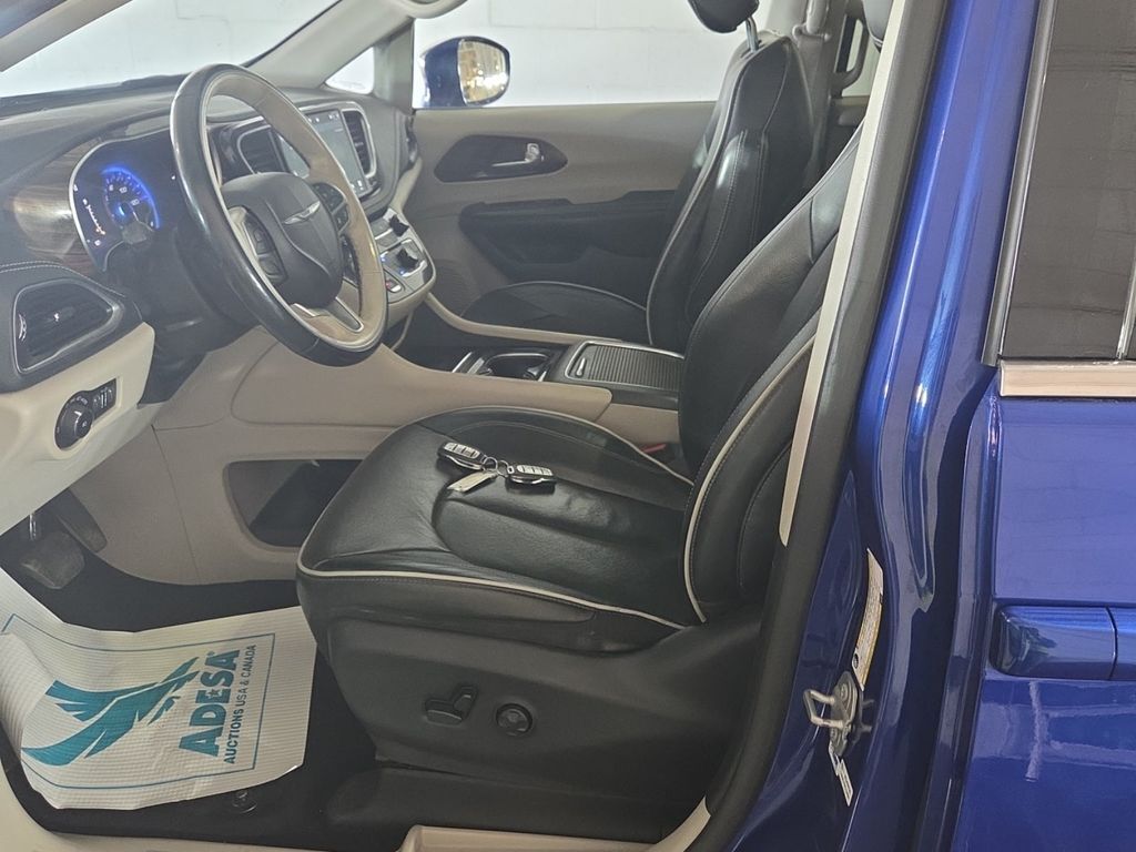 2021 Chrysler Pacifica Limited Milwaukie OR