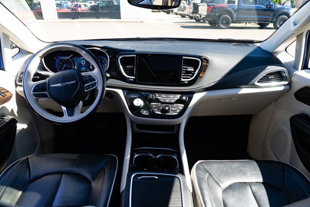 2021 Chrysler Pacifica Limited Milwaukie OR