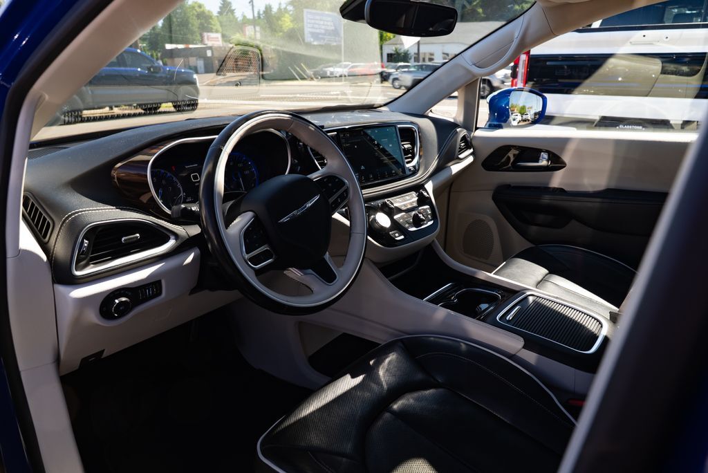 2021 Chrysler Pacifica Limited Milwaukie OR