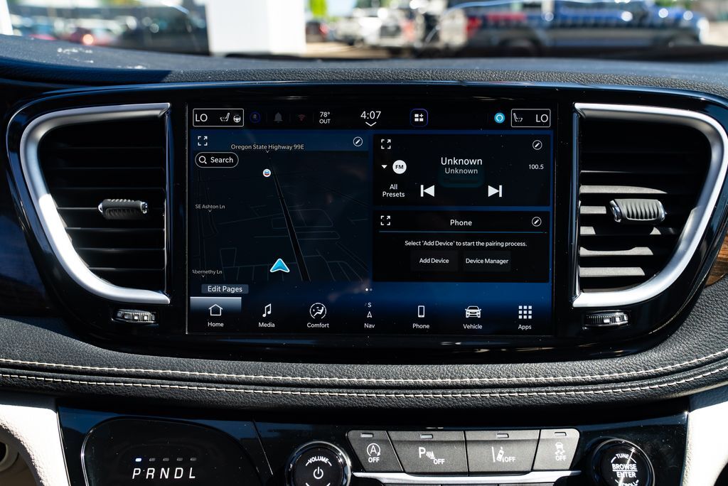 2021 Chrysler Pacifica Limited Milwaukie OR