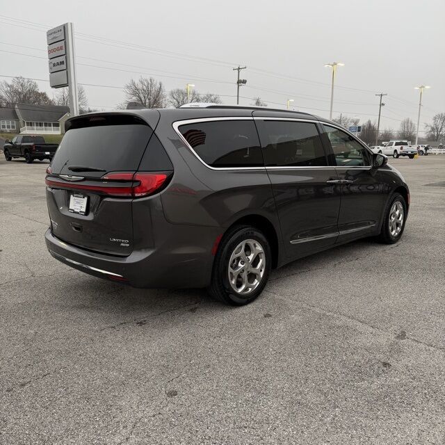 2021 Chrysler Pacifica Limited Herrin IL