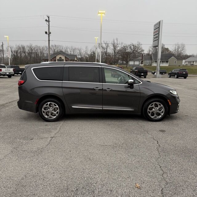 2021 Chrysler Pacifica Limited Herrin IL