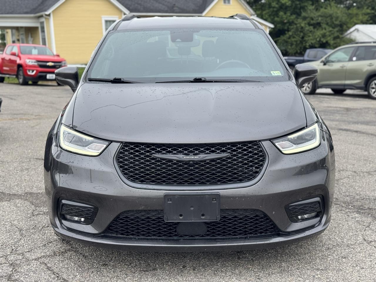 2021 Chrysler Pacifica Touring Crestwood KY