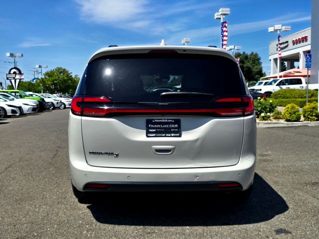 2021 Chrysler Pacifica Touring Folsom CA