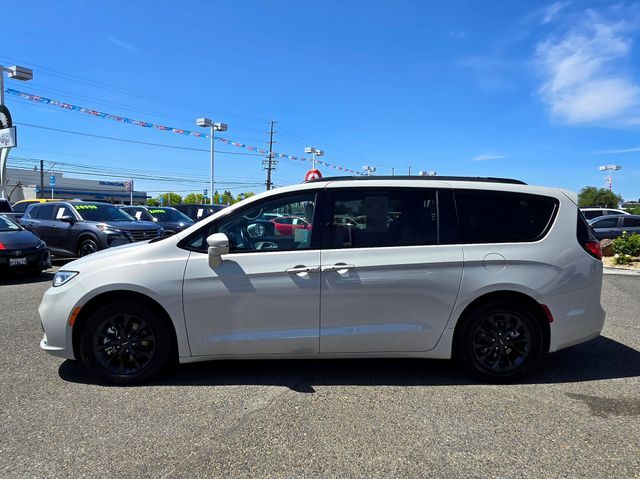 2021 Chrysler Pacifica Touring Folsom CA