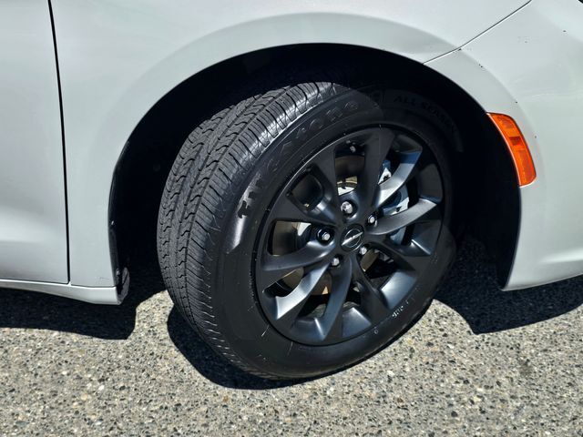 2021 Chrysler Pacifica Touring Folsom CA