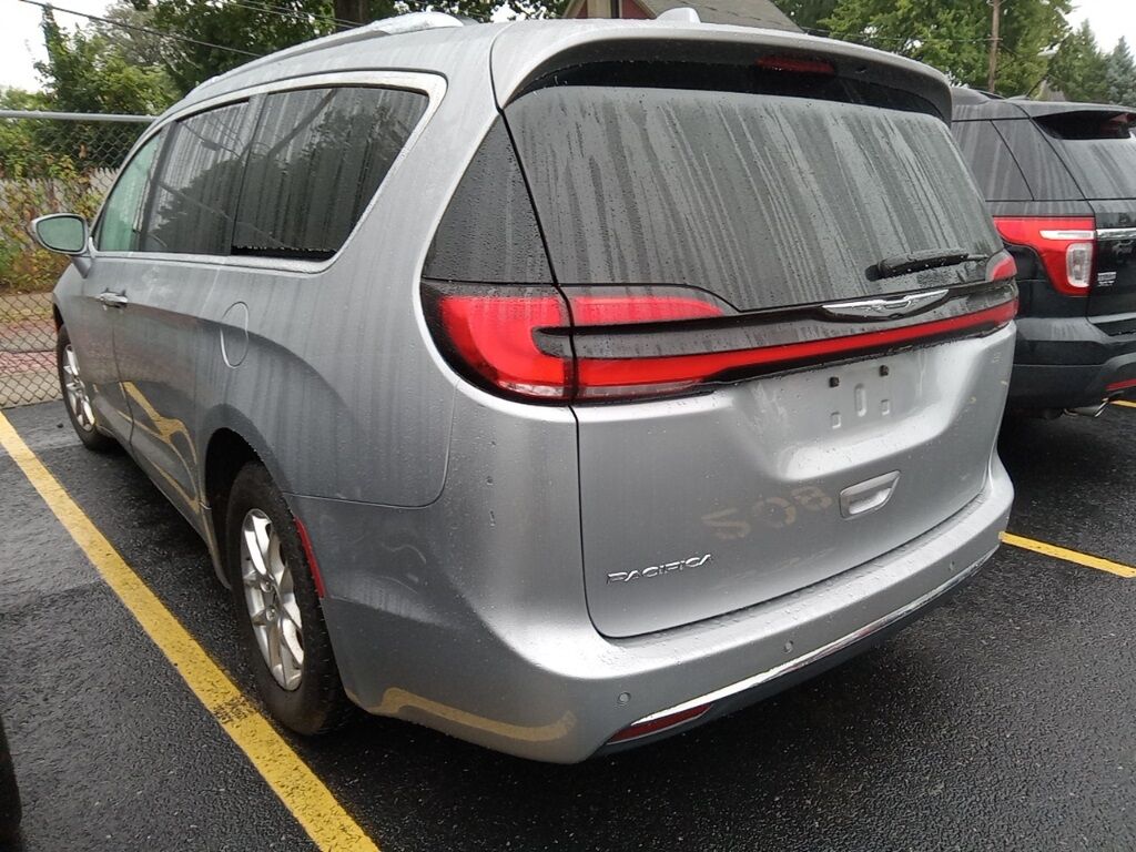 2021 Chrysler Pacifica Touring L Akron OH
