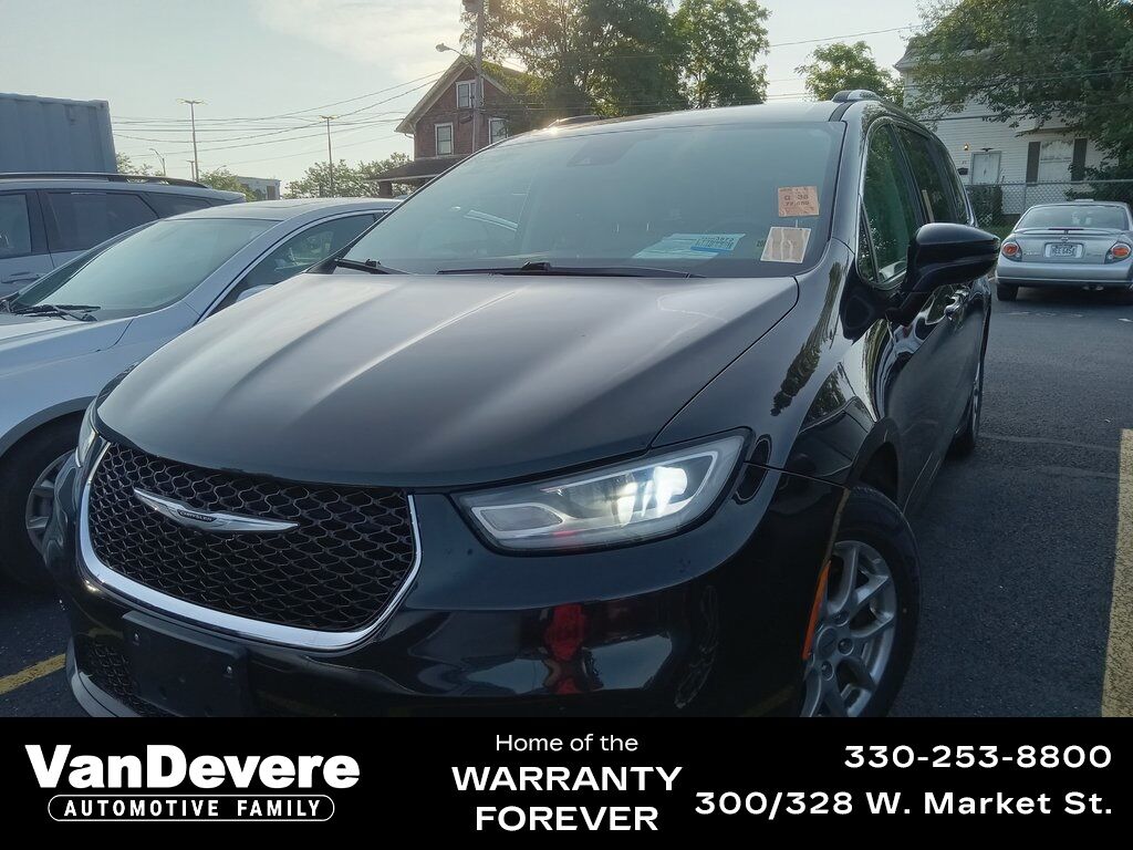 2021 Chrysler Pacifica Touring L Akron OH