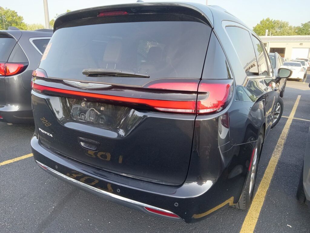 2021 Chrysler Pacifica Touring L Akron OH