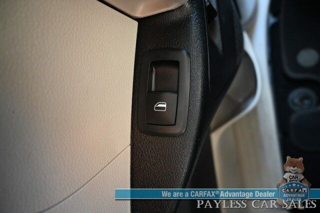 2021 Chrysler Pacifica Touring L / AutoStart / Power & Heated Leather Seats / Heated Steering Wheel / Lane Departure & Blind Spot Alert / Apple CarPlay & Android Auto / Back Up Camera / 3rd Row / Seats 8 / Block Heater / 1-Owner Anchorage AK