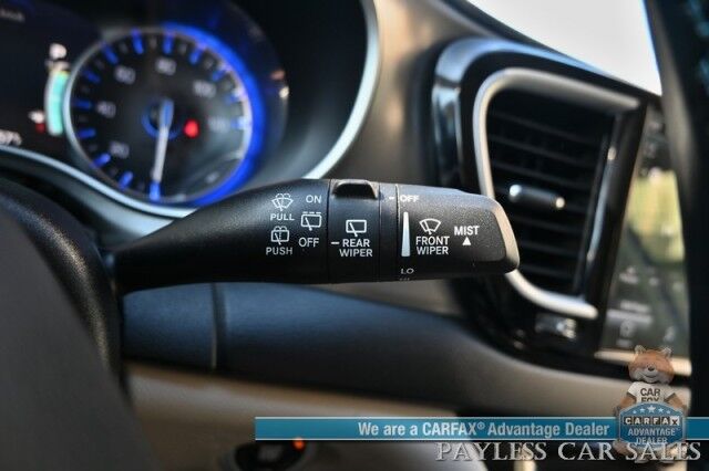 2021 Chrysler Pacifica Touring L / AutoStart / Power & Heated Leather Seats / Heated Steering Wheel / Lane Departure & Blind Spot Alert / Apple CarPlay & Android Auto / Back Up Camera / 3rd Row / Seats 8 / Block Heater / 1-Owner Anchorage AK