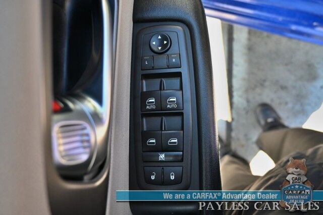 2021 Chrysler Pacifica Touring L / AutoStart / Power & Heated Leather Seats / Heated Steering Wheel / Lane Departure & Blind Spot Alert / Apple CarPlay & Android Auto / Back Up Camera / 3rd Row / Seats 8 / Block Heater / 1-Owner Anchorage AK