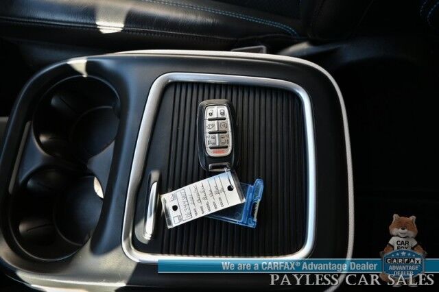 2021 Chrysler Pacifica Touring L / AutoStart / Power & Heated Leather Seats / Heated Steering Wheel / Lane Departure & Blind Spot Alert / Apple CarPlay & Android Auto / Back Up Camera / 3rd Row / Seats 8 / Block Heater / 1-Owner Anchorage AK
