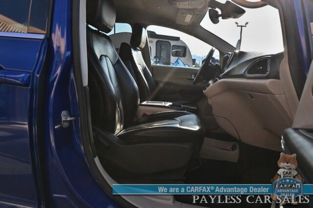 2021 Chrysler Pacifica Touring L / AutoStart / Power & Heated Leather Seats / Heated Steering Wheel / Lane Departure & Blind Spot Alert / Apple CarPlay & Android Auto / Back Up Camera / 3rd Row / Seats 8 / Block Heater / 1-Owner Anchorage AK