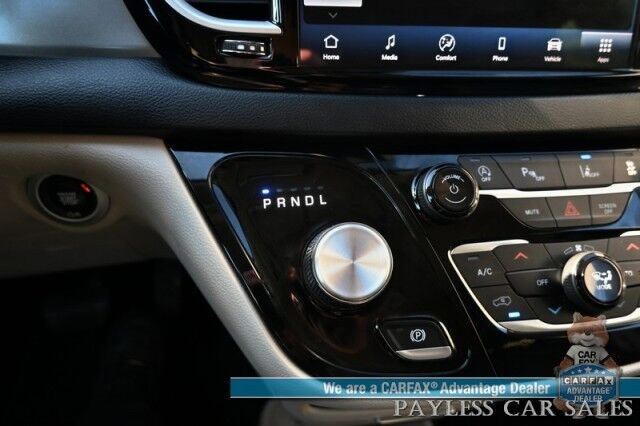 2021 Chrysler Pacifica Touring L / AutoStart / Power & Heated Leather Seats / Heated Steering Wheel / Lane Departure & Blind Spot Alert / Apple CarPlay & Android Auto / Back Up Camera / 3rd Row / Seats 8 / Block Heater / 1-Owner Anchorage AK