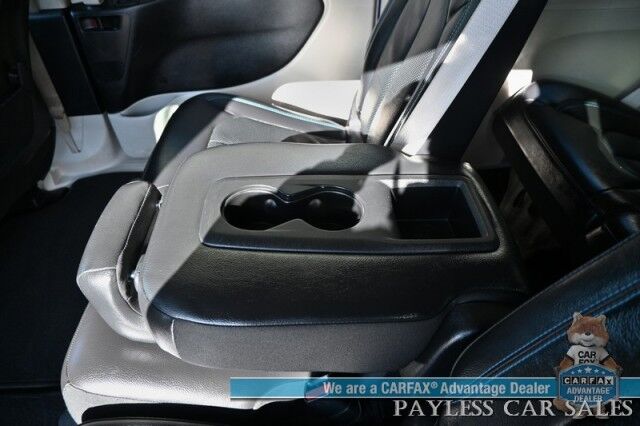 2021 Chrysler Pacifica Touring L / AutoStart / Power & Heated Leather Seats / Heated Steering Wheel / Lane Departure & Blind Spot Alert / Apple CarPlay & Android Auto / Back Up Camera / 3rd Row / Seats 8 / Block Heater / 1-Owner Anchorage AK