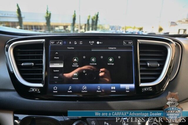 2021 Chrysler Pacifica Touring L / AutoStart / Power & Heated Leather Seats / Heated Steering Wheel / Lane Departure & Blind Spot Alert / Apple CarPlay & Android Auto / Back Up Camera / 3rd Row / Seats 8 / Block Heater / 1-Owner Anchorage AK