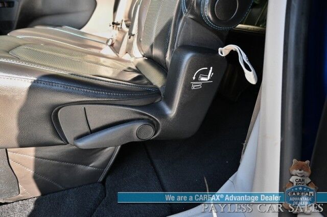 2021 Chrysler Pacifica Touring L / AutoStart / Power & Heated Leather Seats / Heated Steering Wheel / Lane Departure & Blind Spot Alert / Apple CarPlay & Android Auto / Back Up Camera / 3rd Row / Seats 8 / Block Heater / 1-Owner Anchorage AK