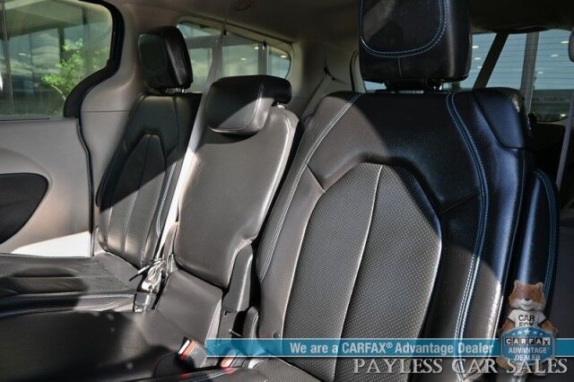 2021 Chrysler Pacifica Touring L / AutoStart / Power & Heated Leather Seats / Heated Steering Wheel / Lane Departure & Blind Spot Alert / Apple CarPlay & Android Auto / Back Up Camera / 3rd Row / Seats 8 / Block Heater / 1-Owner Anchorage AK