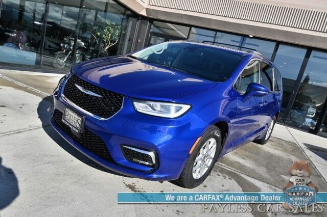 2021 Chrysler Pacifica Touring L / AutoStart / Power & Heated Leather Seats / Heated Steering Wheel / Lane Departure & Blind Spot Alert / Apple CarPlay & Android Auto / Back Up Camera / 3rd Row / Seats 8 / Block Heater / 1-Owner Anchorage AK