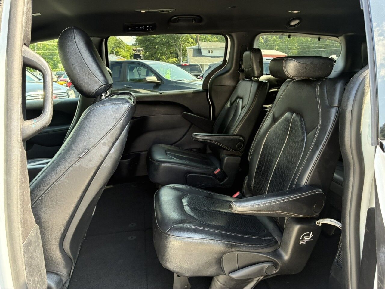 2021 Chrysler Pacifica Touring L Charlton MA
