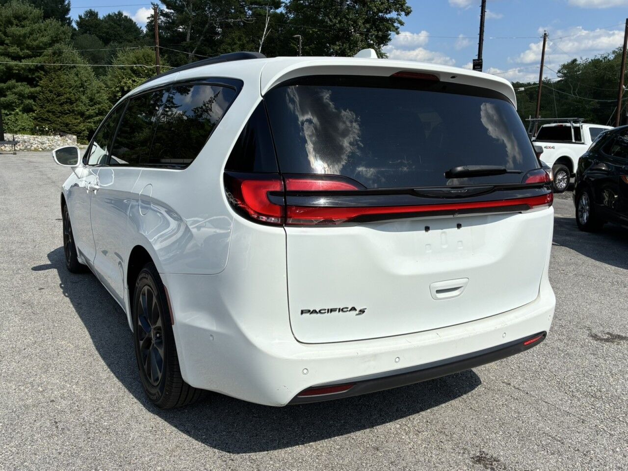 2021 Chrysler Pacifica Touring L Charlton MA