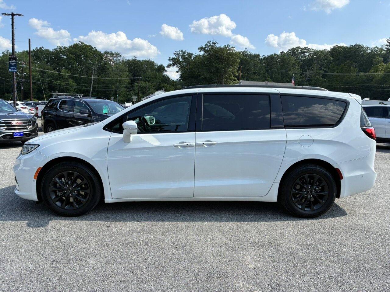 2021 Chrysler Pacifica Touring L Charlton MA