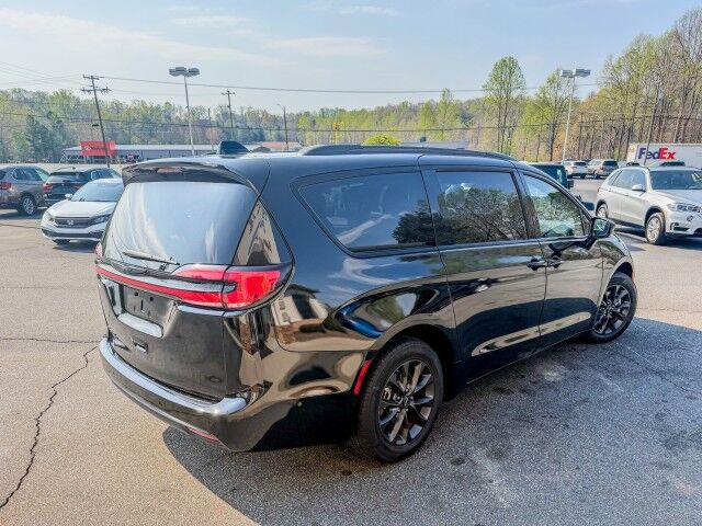 2021 Chrysler Pacifica Touring L Conover NC