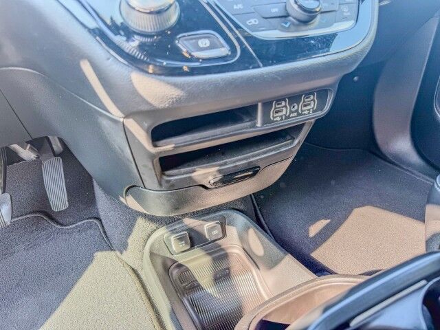 2021 Chrysler Pacifica Touring L Conover NC