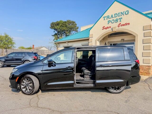 2021 Chrysler Pacifica Touring L Conover NC