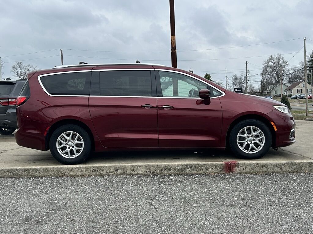 2021 Chrysler Pacifica Touring L Crestwood KY